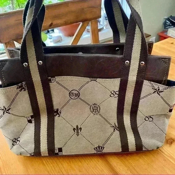 Tommy Hilfiger Handbag 90’s Vintage Brown & Tan Logo 1985 Collection - Picture 6 of 11